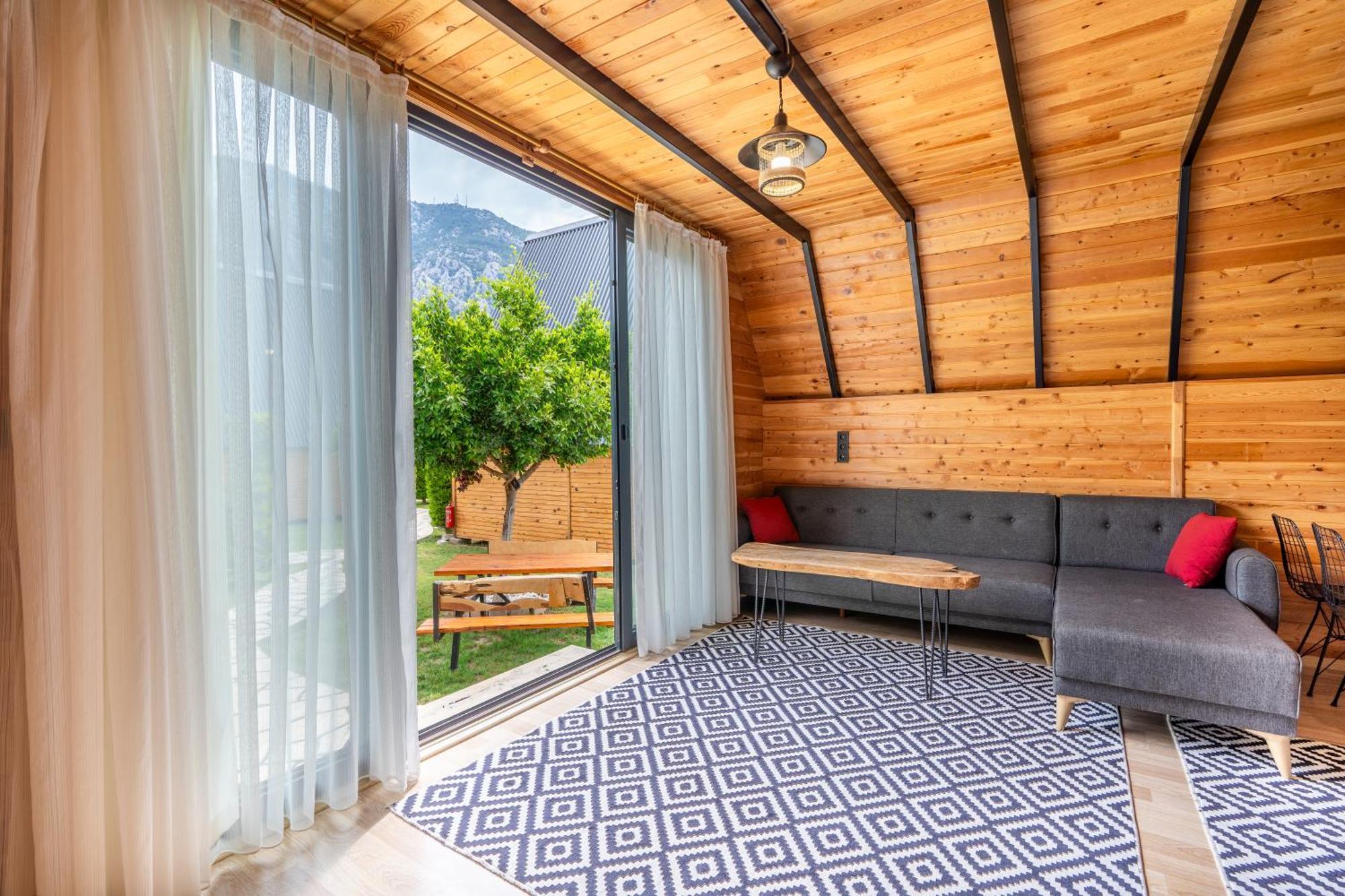 Karaoez Sapphire Bungalows Kumluca Екстер'єр фото